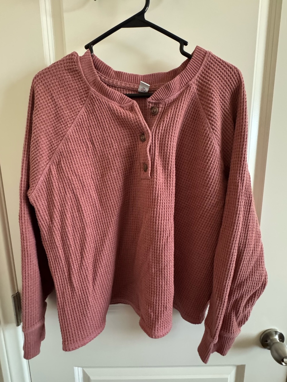 Old Navy Waffle-Knit Henley in Dusty Rose
